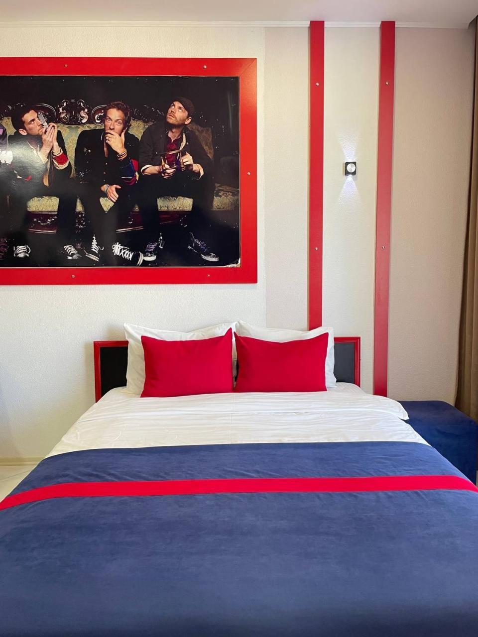 Rock Hotel First Line Batumi Exteriör bild