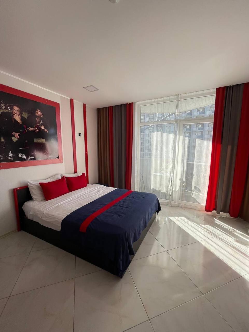 Rock Hotel First Line Batumi Exteriör bild